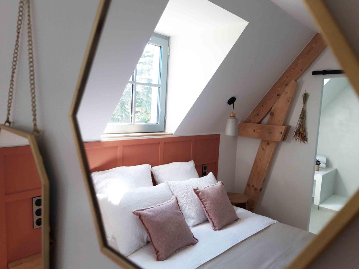 Maison Chemin, Chambres D'Hotes A 阿姆博斯 外观 照片