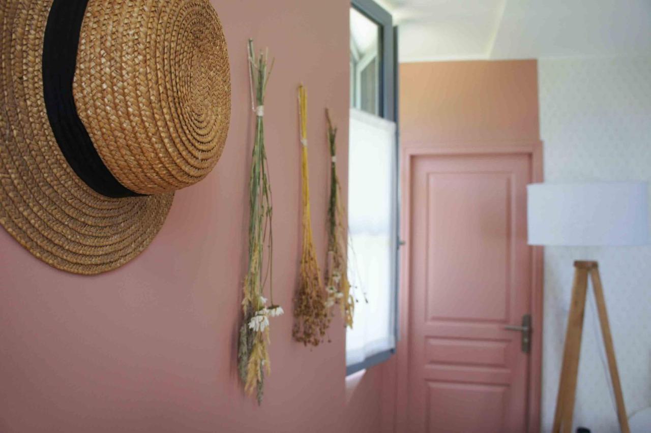 Maison Chemin, Chambres D'Hotes A 阿姆博斯 外观 照片