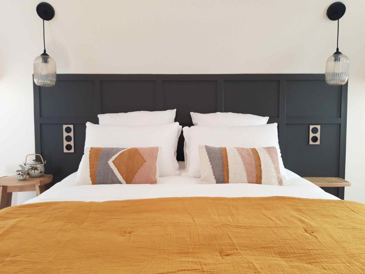 Maison Chemin, Chambres D'Hotes A 阿姆博斯 外观 照片