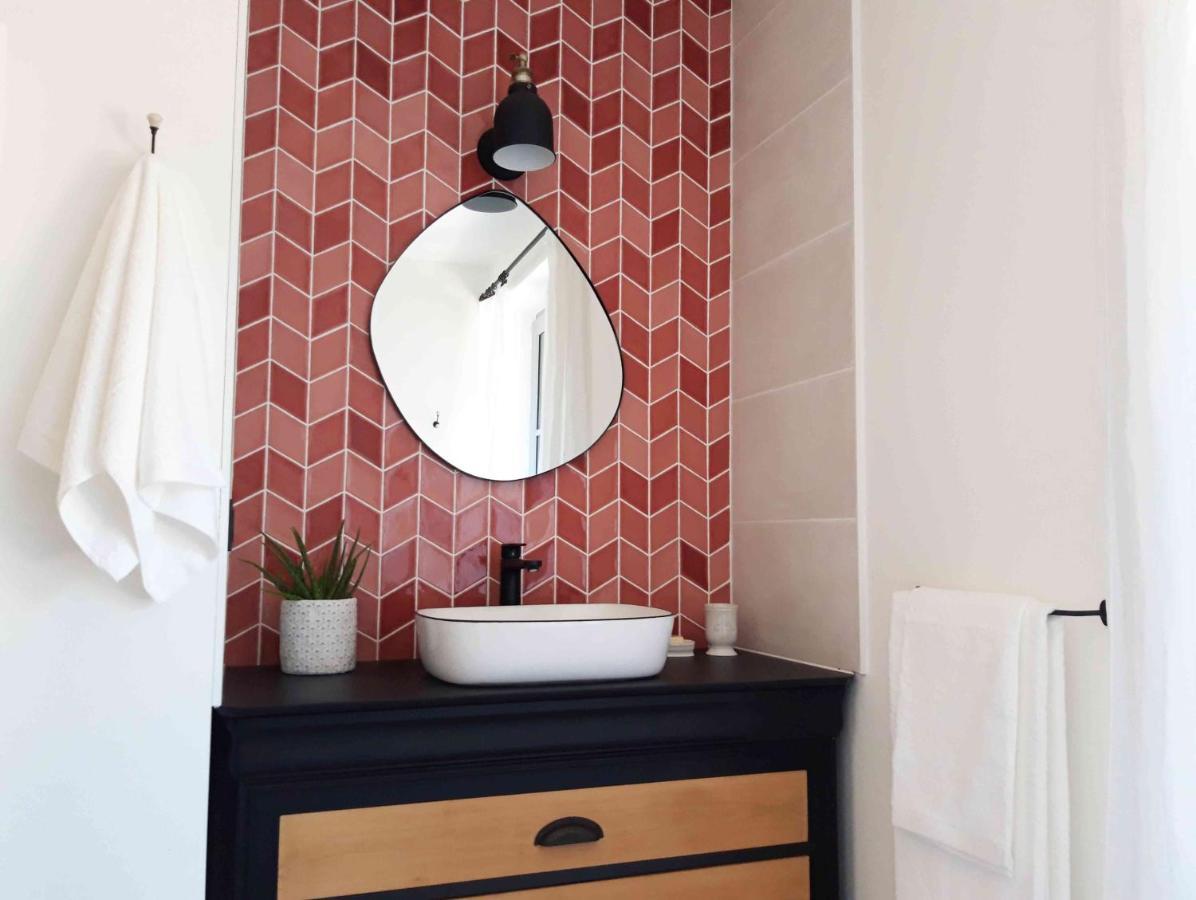 Maison Chemin, Chambres D'Hotes A 阿姆博斯 外观 照片