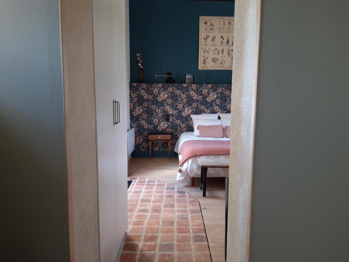 Maison Chemin, Chambres D'Hotes A 阿姆博斯 外观 照片